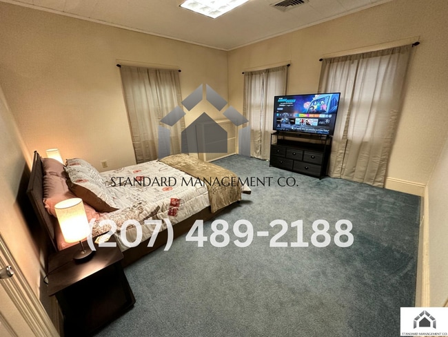 Building Photo - 112 Silver St