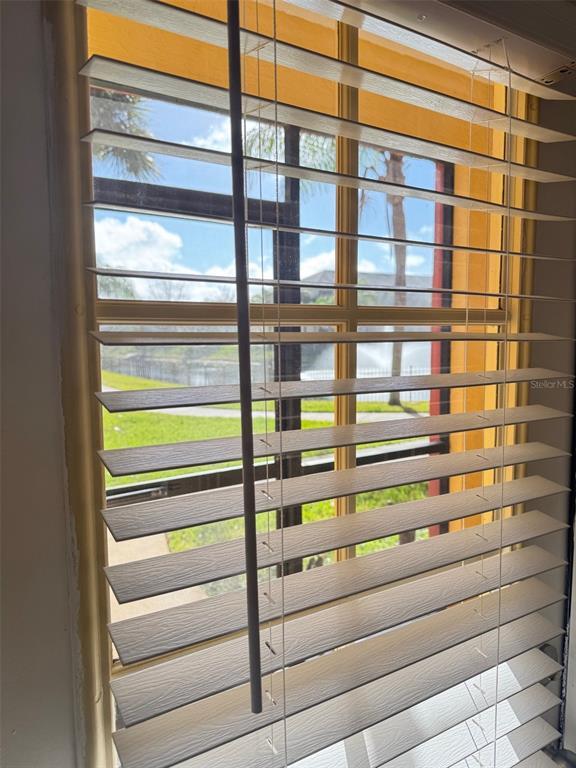 Building Photo - 10831 Windsor Walk Dr