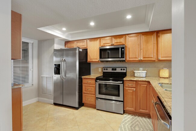 Building Photo - 4440 NE Sandpebble Trce