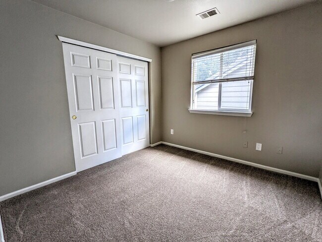 Building Photo - 3802 Glenarbor Ln
