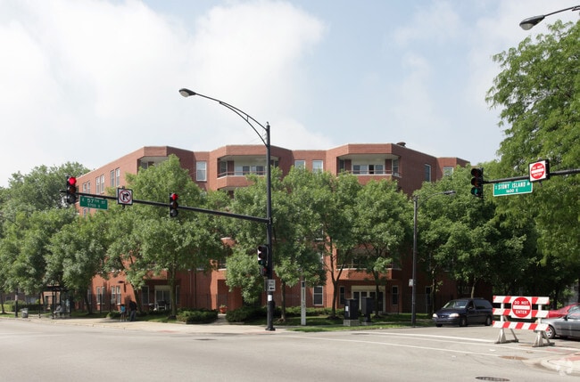 Building Photo - 5700 Stony Island Apartments