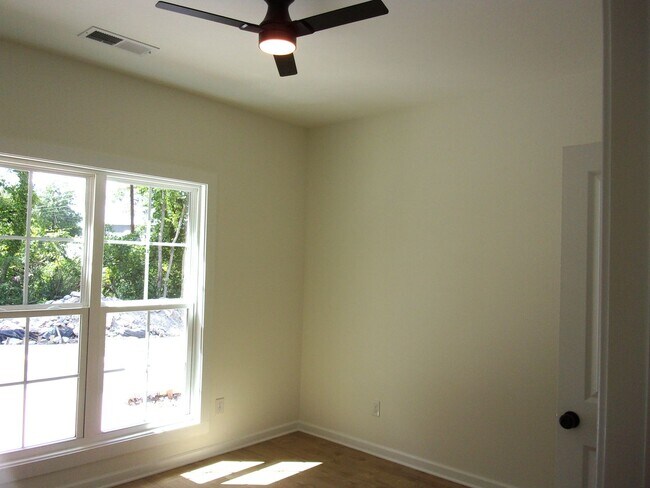 Building Photo - New Construction 2 Bedroom 1 Bath Apartment in Downtown Clover