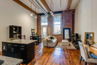 Building Photo - Amazing Germantown Loft in Historic Werthan Mills Lofts!