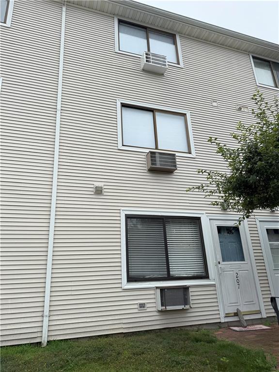 Building Photo - 66 Girard Ave