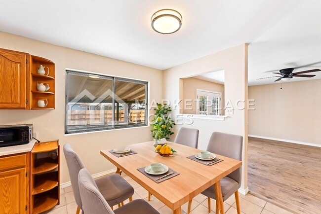 Building Photo - 1804 Easton Dr