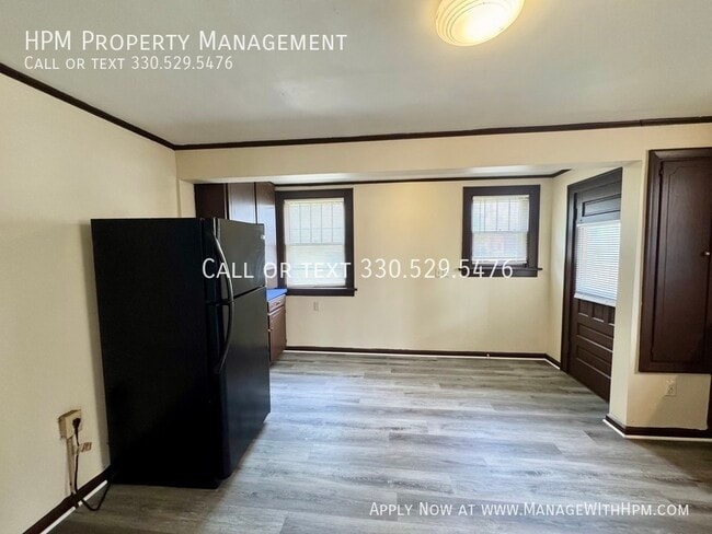 Building Photo - 1301 Woodward Pl NW