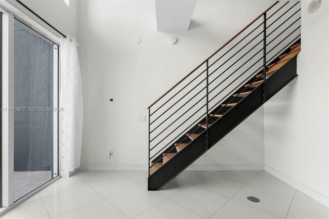 Building Photo - 60 SW 13th St