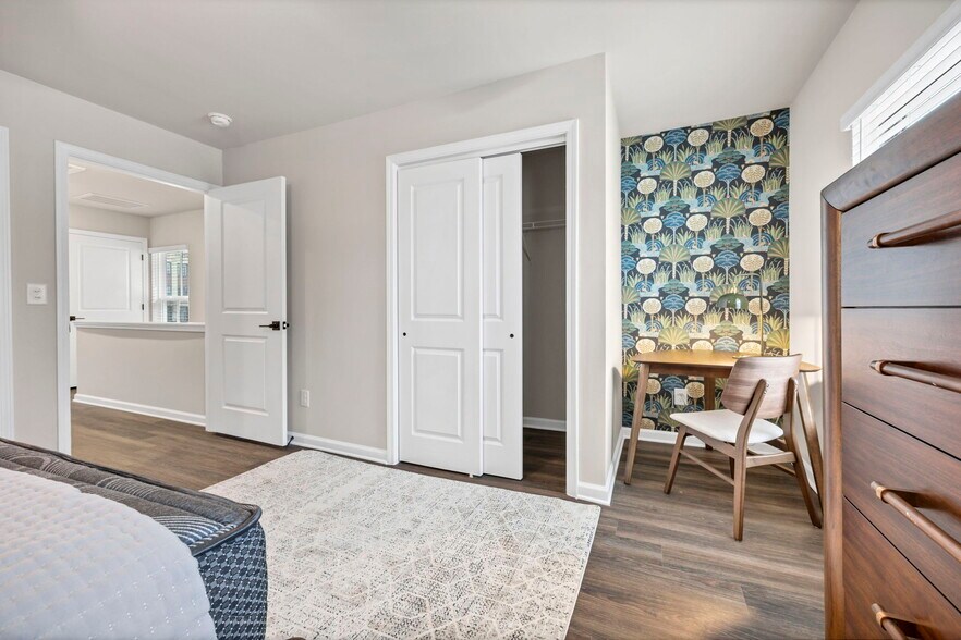 Building Photo - 1221 Pickens St