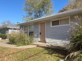 Building Photo - 5614 Sanborn Dr