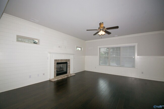 Building Photo - 12 Silky Oak Cir SW