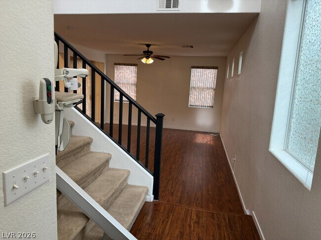 Building Photo - 6280 W Levi Ave