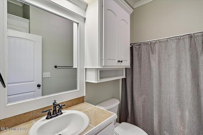 Building Photo - 132 Hartfield Dr