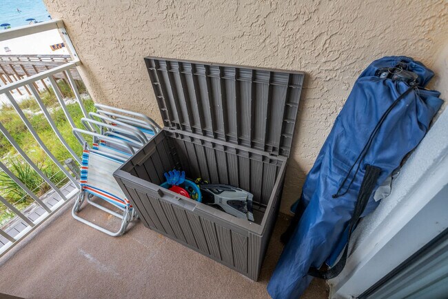 Building Photo - 3290 Scenic Hwy 98