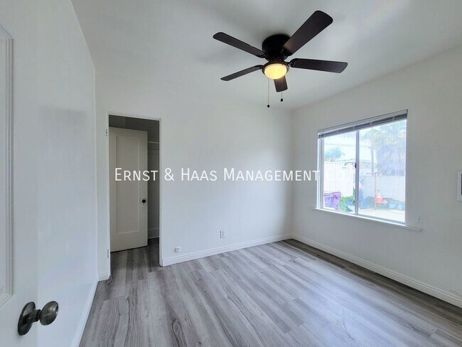 Building Photo - Charming 1+ Bedroom California Bungalow home!