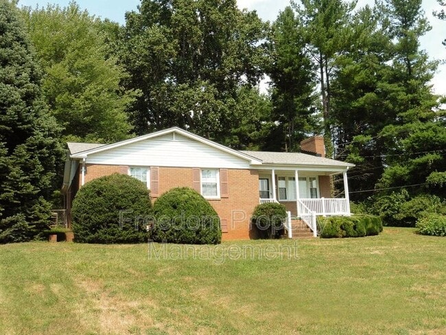 Building Photo - 7128 Airlie Rd