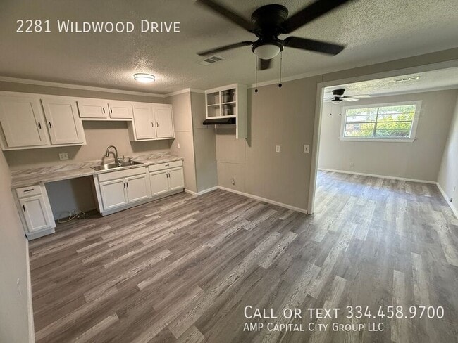 Building Photo - 2281 Wildwood Dr