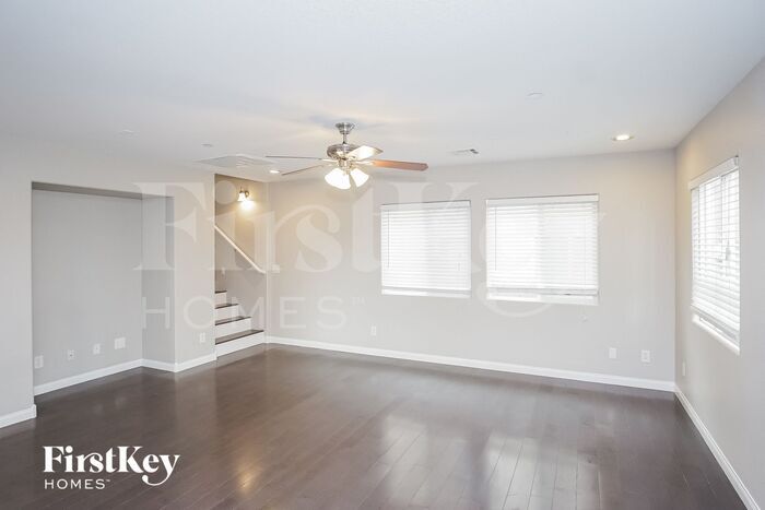 Building Photo - 10618 Gibbous Moon Dr