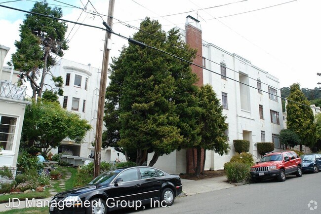 Primary Photo - 2555 Virginia St