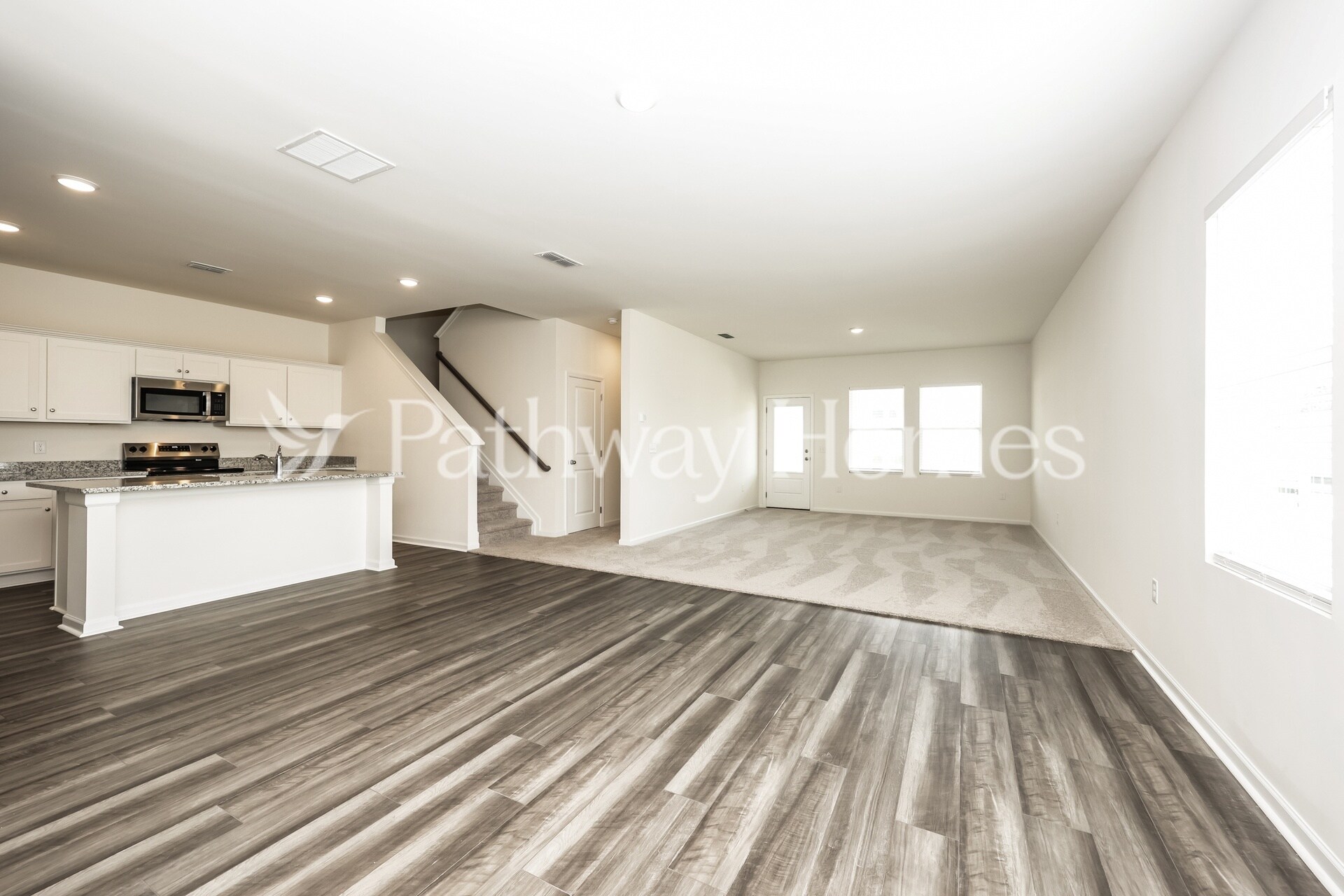 Building Photo - 202 Wild Daisy Wy