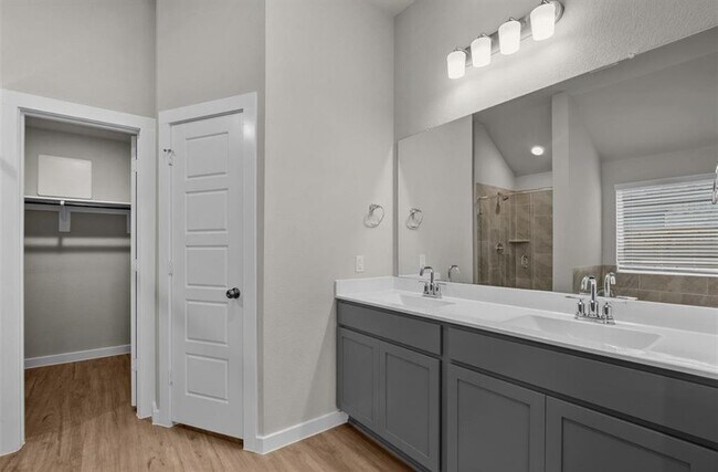 Building Photo - 10906 Water Hyssop Ln