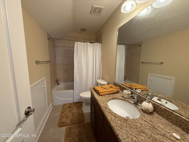 Building Photo - 4786 Yacht Ct