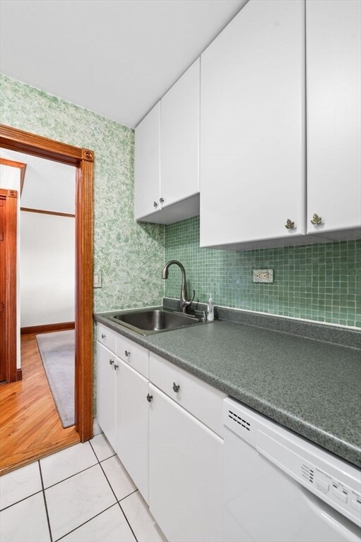 Building Photo - 151 Tremont St