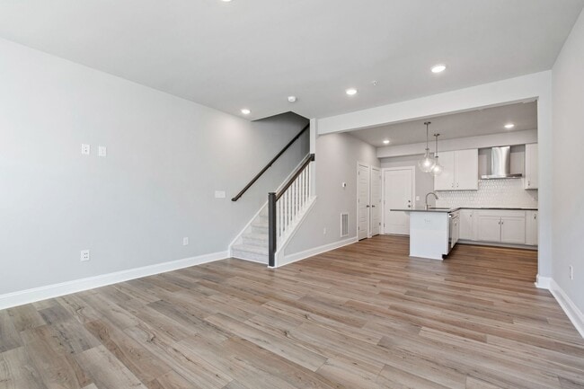 Building Photo - Cozy & Contemporary 3BR Condo in Raven Ridge, Raleigh!