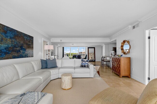 Building Photo - 2780 S Ocean Blvd