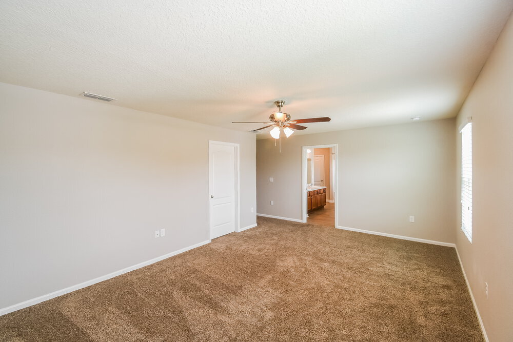 Building Photo - 6737 Sandle Dr