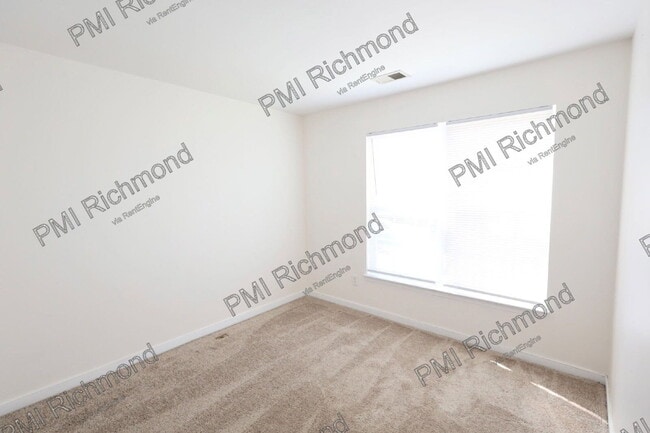 Building Photo - 8607 Millstream Dr