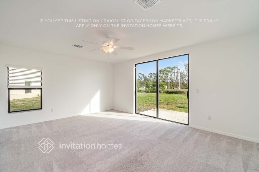 Building Photo - 2047 E Landings Wy