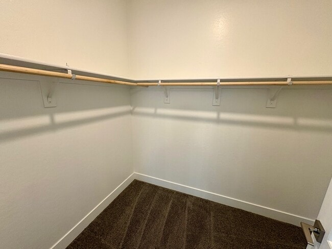 Building Photo - 7531 E Billings St