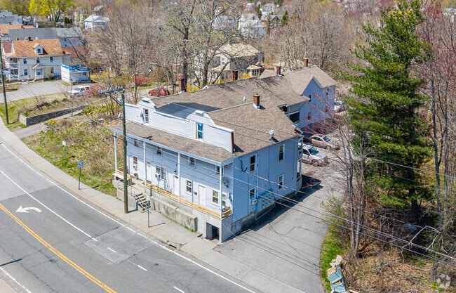 Aerial Photo - 164-166 N Elm St