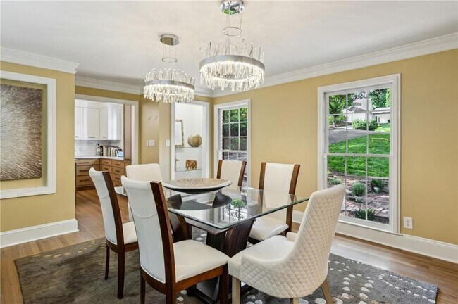 Building Photo - 1130 Angelo Ct NE