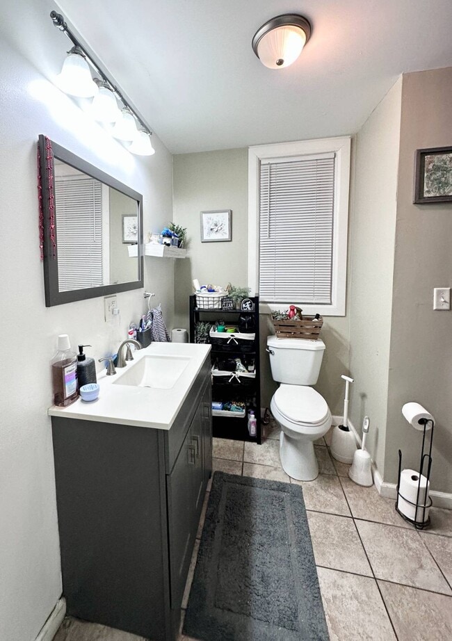 Building Photo - 1050 Wendell Ave