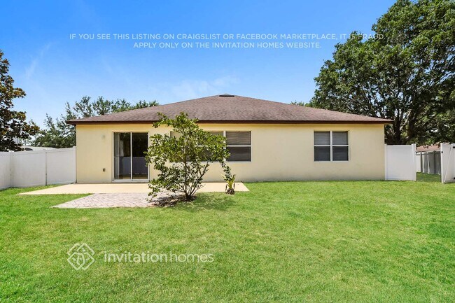 Building Photo - 2045 Touchwood Ct