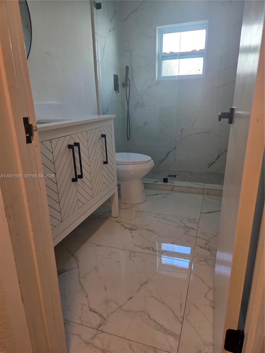 Building Photo - 2273 SW 5th St