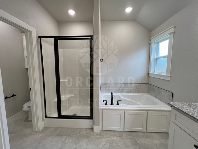 Building Photo - Tontitown- Single-Family Homes- Spacious Hickorywood Plan