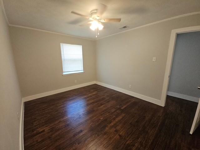 Building Photo - 2841 Belhaven Dr