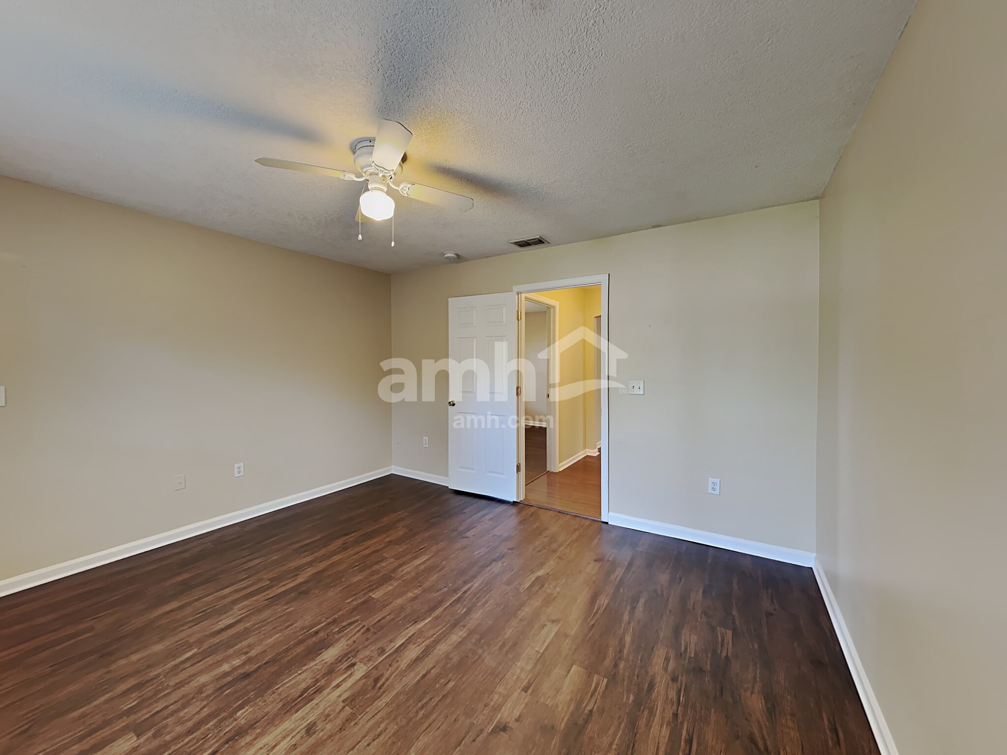 Building Photo - 4316 Hanging Moss Dr