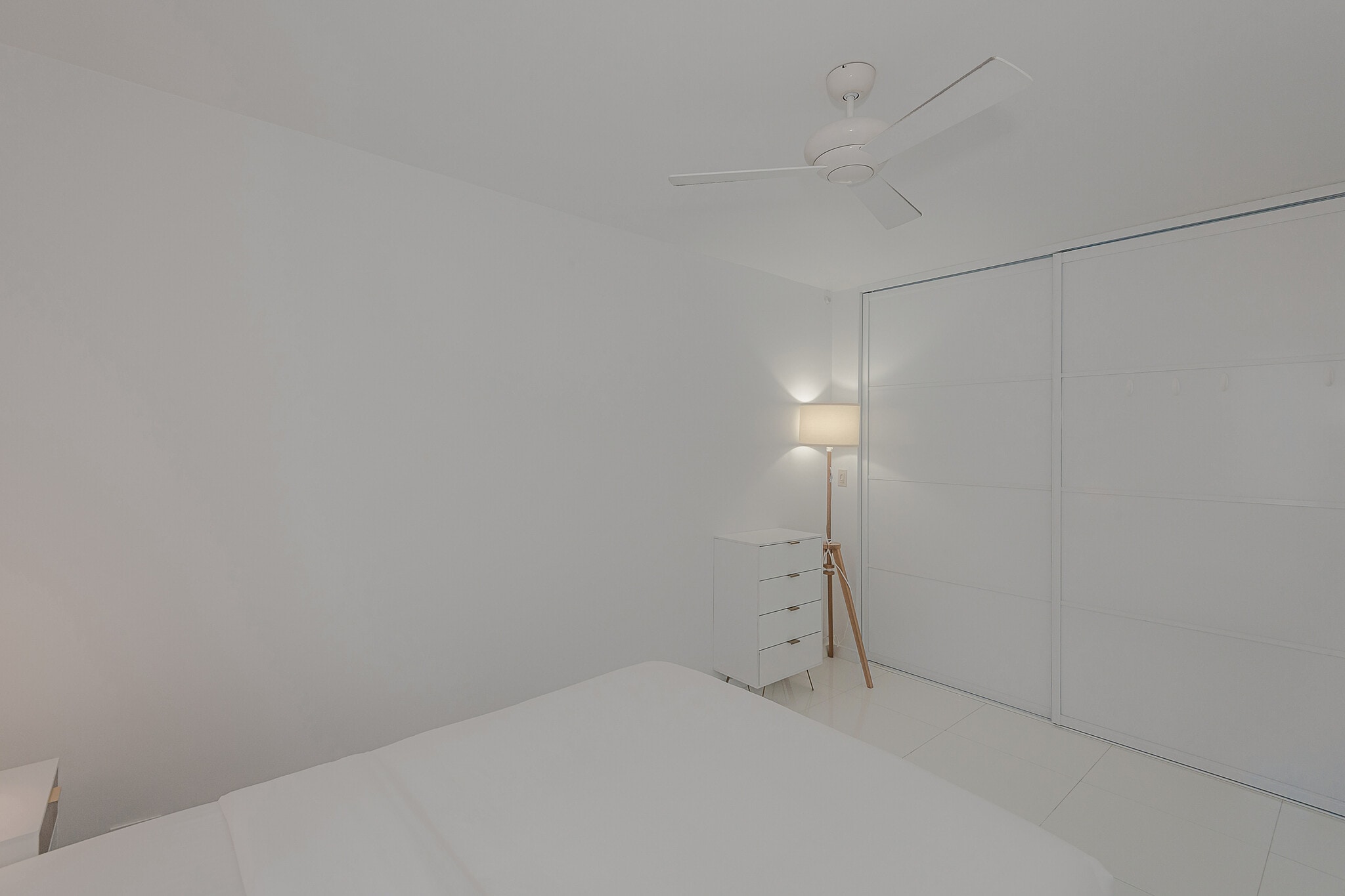 Building Photo - 2301 Collins Ave