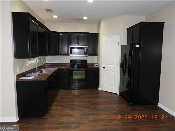 Building Photo - 50 Palomino Trail NE