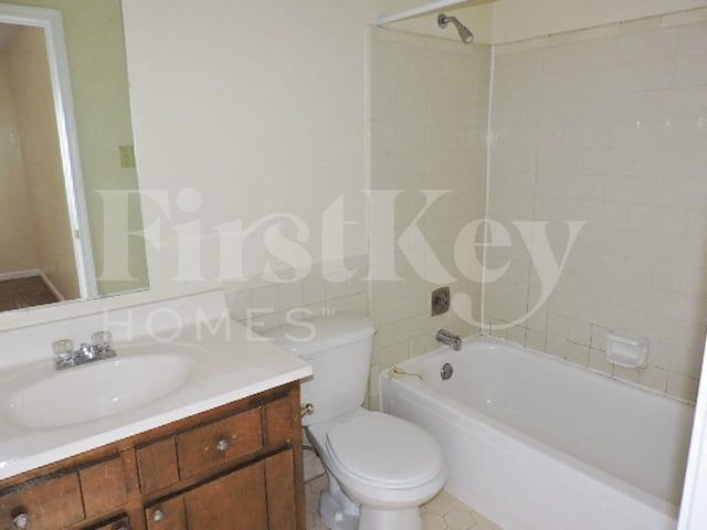 Building Photo - 7197 Deventer Cove