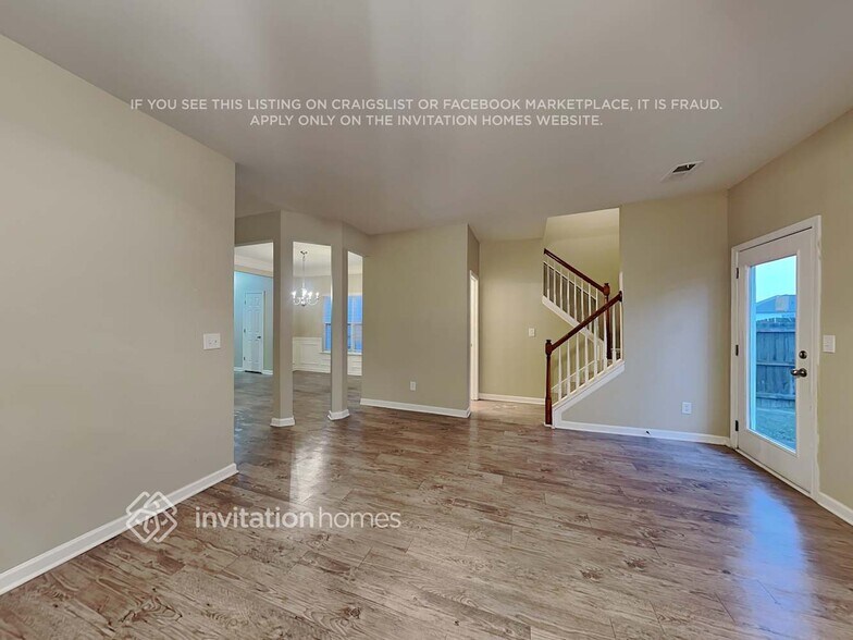 Building Photo - 4245 Arch Pass