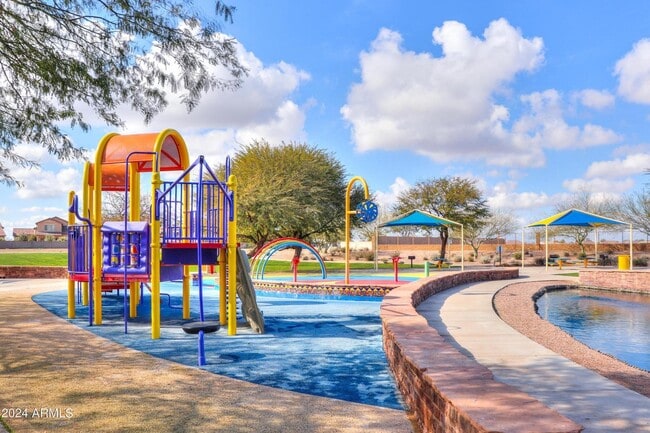 Building Photo - 37262 W Oliveto Ave