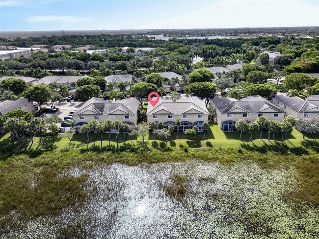 Building Photo - 2475 Cordoba Bend