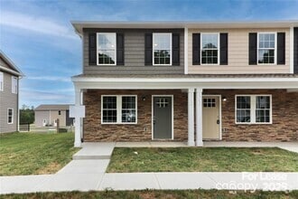 Building Photo - 3967 Newhall Dr NW