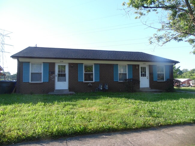 Primary Photo - 1574 Kilkenny Dr