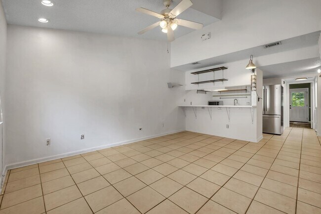Building Photo - 2471 Talco Hills Dr