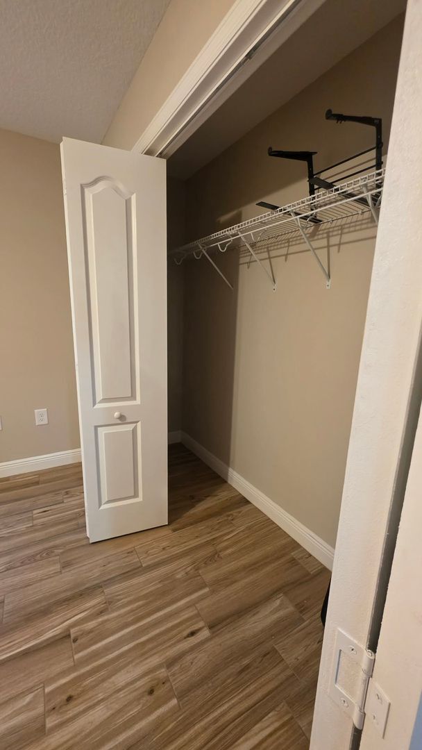 Building Photo - Now Available – Beautiful 3-Bedroom Home with Office, No HOA, and Designer Finishes